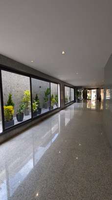 Appartement à louer aux Almadies sur la corniche image 6