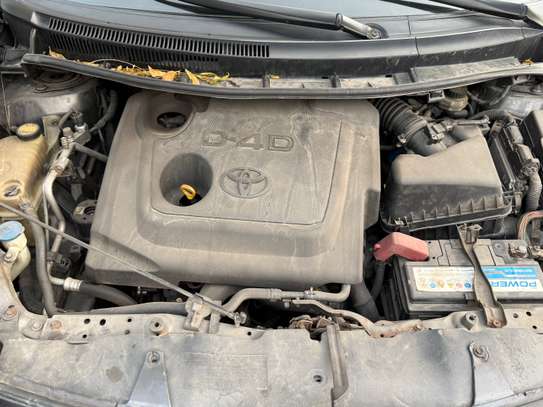 Toyota Auris image 11