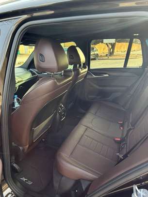 BMW X3 année 2019 image 9
