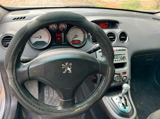 Peugeot 308 image 4