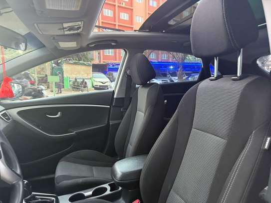 Hyundai Elantra GT 2017 image 7