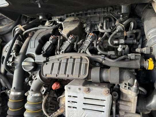 Citroën C4 2016 image 9