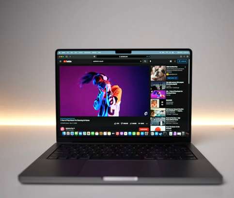 MacBook Pro 2022 M1 pro image 4