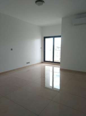 Appartement 3 chambres à louer à Mermoz El Tonn image 2