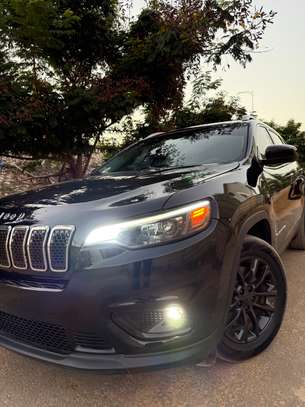 Jeep Cherokee 2020 image 8