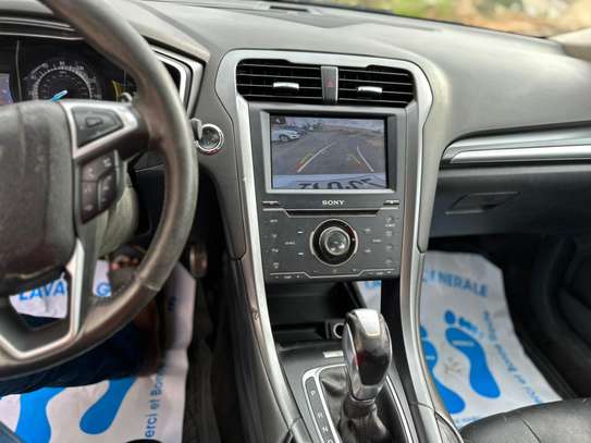 FORD FUSION TITANIUM image 8
