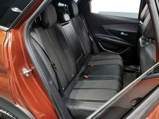 Peugeot 3008 GT LINE 2018 image 9