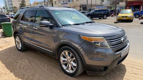Ford Explorer image 1