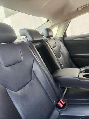 Peugeot 3008  2018 image 9