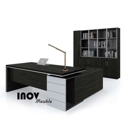 Bureau ministre, directeur, assistant complet image 1
