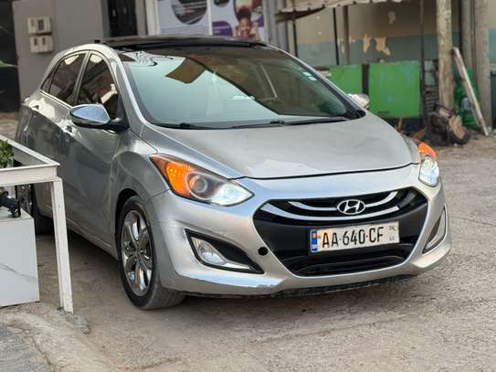 Hyundai Elantra GT image 1