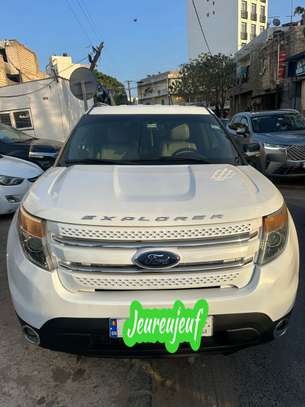 Ford explorer 2012 image 1
