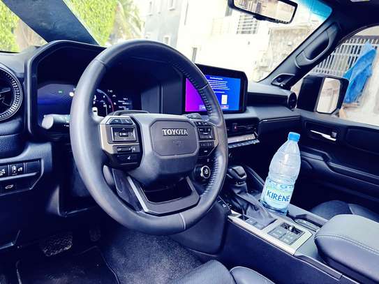 Toyota Prado Land cruiser 2025 Diesel image 8