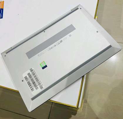 Hp  elitebook  840 G7 core i5 10ème image 5