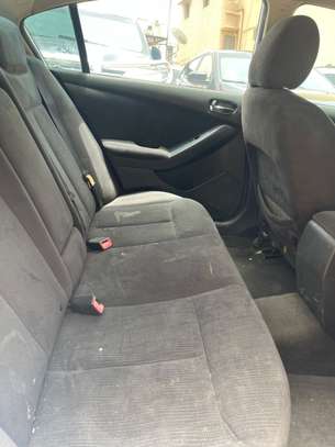 Nissan altima image 9