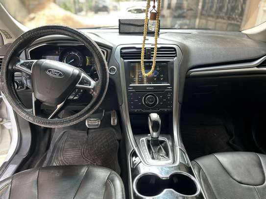 Ford fusion titanium image 3