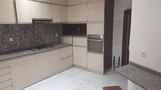 Appartement Duplex à louer aux Maristes image 2
