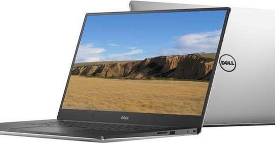 💻 Dell XPS 15 9550 image 3