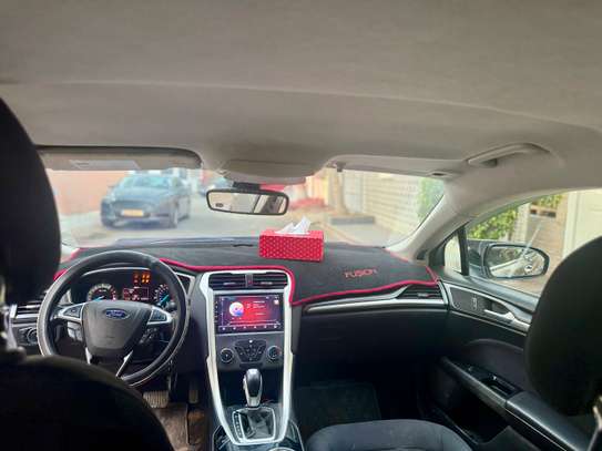 Ford Fusion image 1