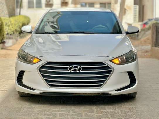 Hyundai Elantra 2017 image 1