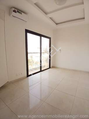 Ref_2899_SEY Appartement duplex  à louer à Mermoz image 5