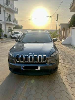 Jeep Cherokee Année 2017 image 3