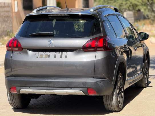 Peugeot 2008 2017 image 4