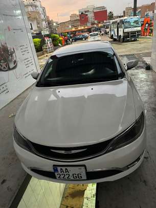 Chrysler c200 2015 image 2