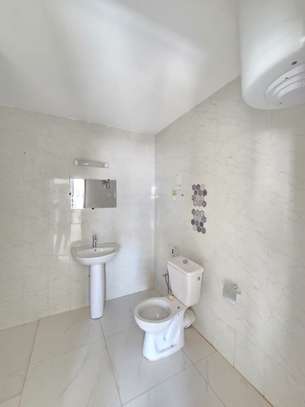 Bel appartement moderne à la Cité Horizon image 8