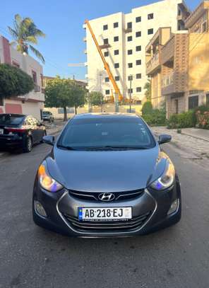 Hyundai Elentra LIMITED 2013 image 3