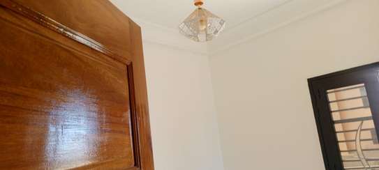 Bel appartement F2 Cité Sonatel Zac Mbao image 4