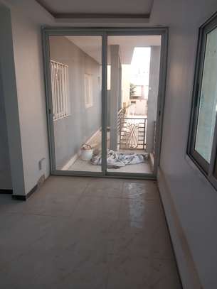 Appartement à louer à Mermoz image 4
