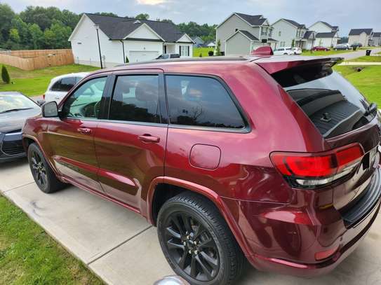 JEEP GRAND CHEROKEE image 5