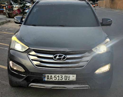 Hyundai Santa Fe image 8