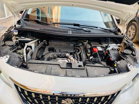 Peugeot 4008 2018 image 12