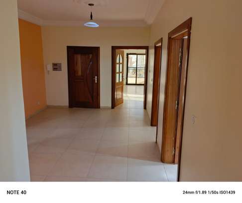 Appartement à louer à la citée fadia image 1