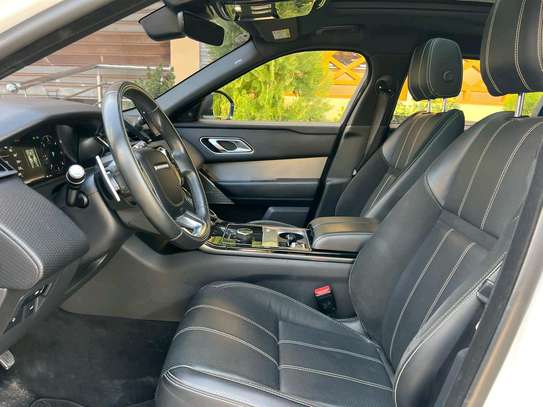 RANGE ROVER VELAR image 7