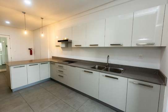 Appartement F4 - Haut Standing image 8