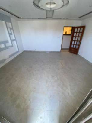 Appartement F4 à louer aux Maristes image 6