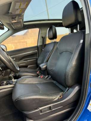 Mitsubishi rvr platinium image 6