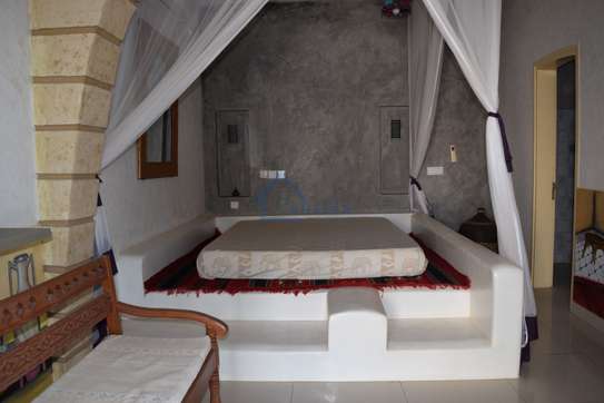 Splendide maison de type riad à vendre sur île de Marl Lodj image 6