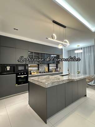 Appartement Meublé à Louer – aux Almadies image 8