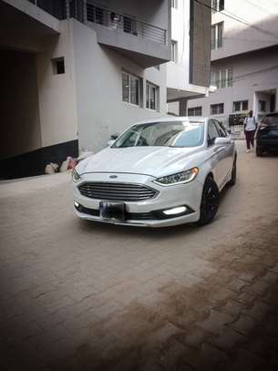 Ford fusion se 2018 image 5