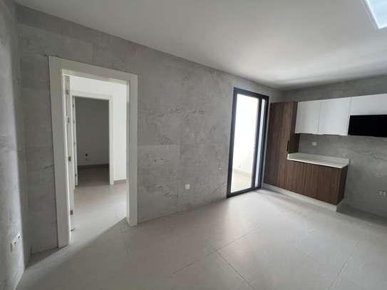 Appartement à louer au point e image 14