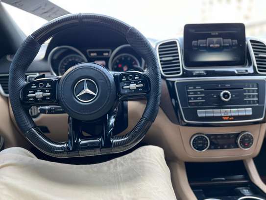 Mercedes benz GLE 450 AMG image 7