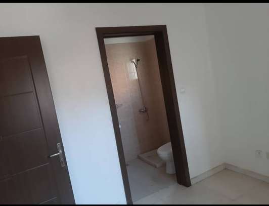 Studio à louer derklé image 1