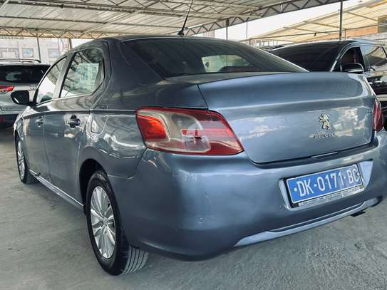 Peugeot 301 / 2016 image 3