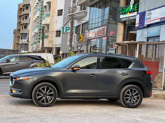 Mazda CX5 GT 2018 image 9
