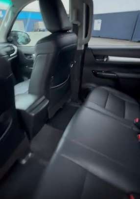 Toyota Hilux 2017 Automatique Diesel image 8