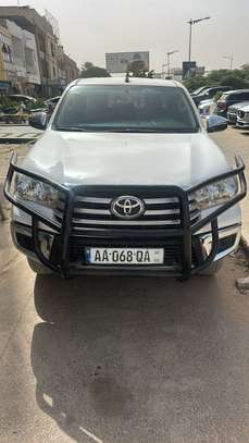 TOYOTA HILUX 2024 image 1